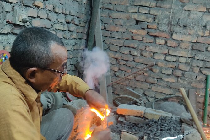 Knife (Khukuri) Making Workshop- Forge of the Gurkhas - Who will enjoy this four-hour activity