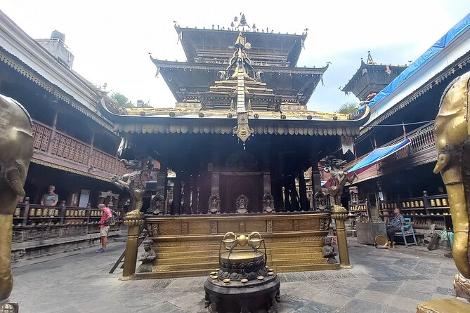 Life and spirituality tour of Kathmandu - Boudhanath and Kathmandu’s Tibetan Buddhist center