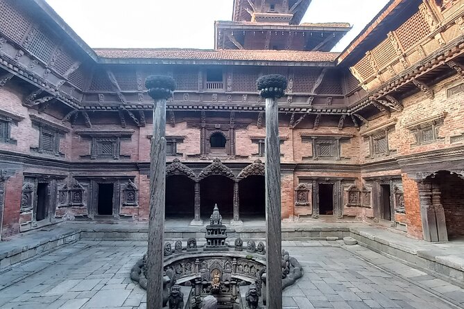 Life and spirituality tour of Kathmandu - What the guides add to the day