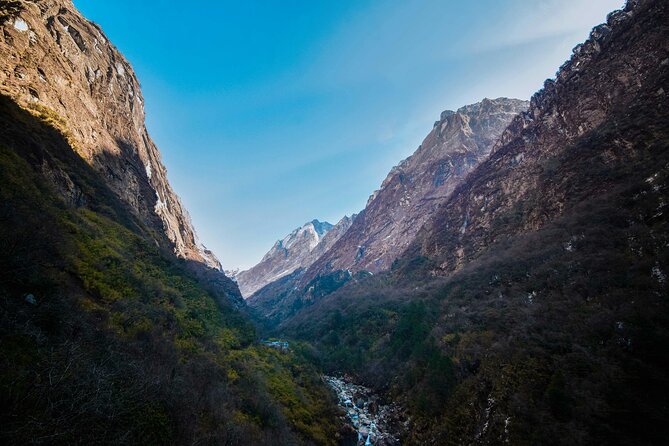 Makalu Base Camp Trek - Crossing Shipton La and Keke La