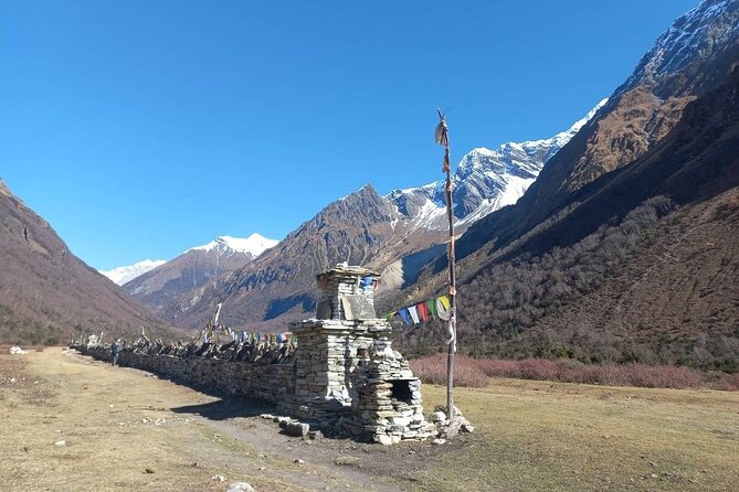 Manaslu Circuit Trek (15 Days) - Days 6 and 7: Stone houses and higher mountain country