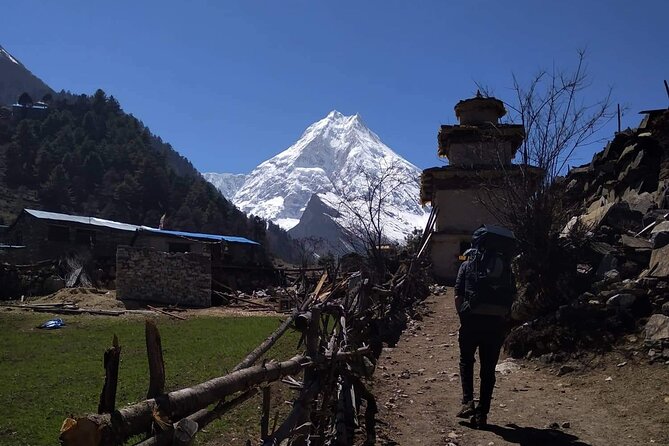 Manaslu Circuit Trek 8th Highest in the World - Day 7: Samagaun and the first great Manaslu views