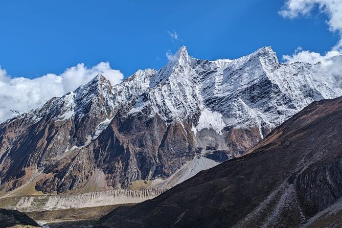 Manaslu Trekking - Day 12 crosses Larkya Pass before the descent to Bimthang