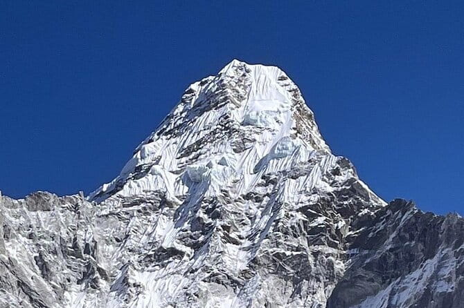 Mountain Flight Experience in Nepal - Why the early flight is worth considering