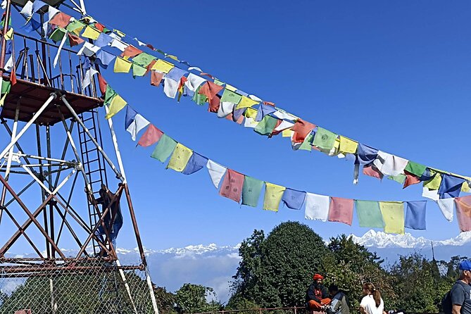 Mt Everest view from Nagarkot -hiking to Changu UNESCO site - The guides make a noticeable difference
