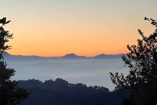 Nagarkot (2175m) Sunrise and Day Hike to Changunarayan Temple - The pre-dawn drive from Thamel