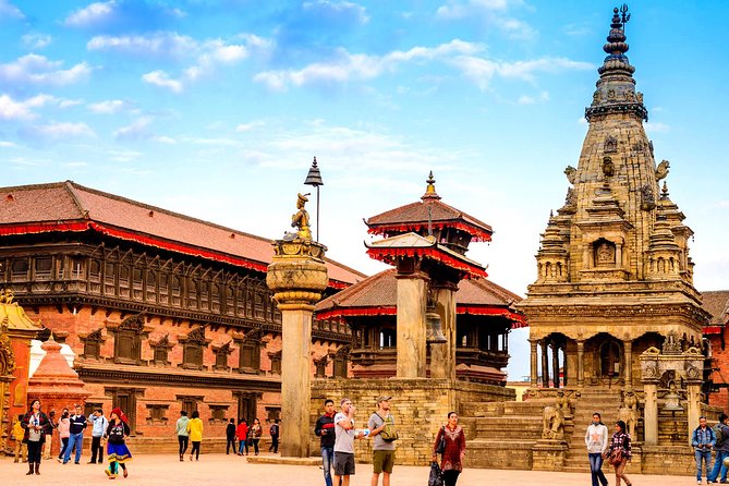 Nagarkot day hiking and Bhaktapur sightseeing - 8 a.m. pickup and the drive to Changu Narayan