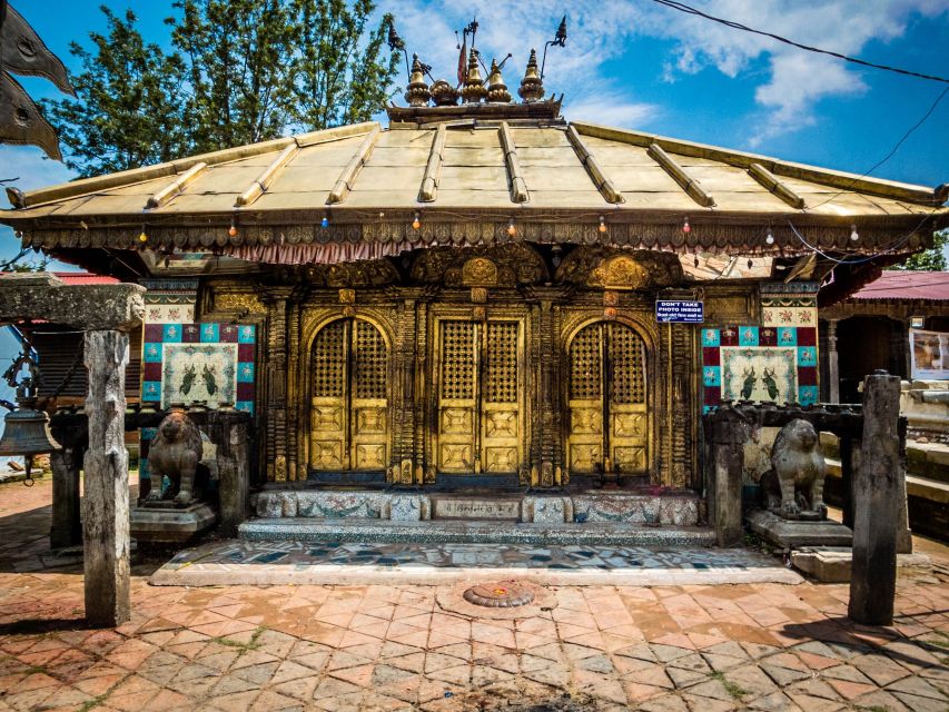 Nagarkot Sunrise With Trip To Changu Narayan and Bhaktapur - What the $142 price covers