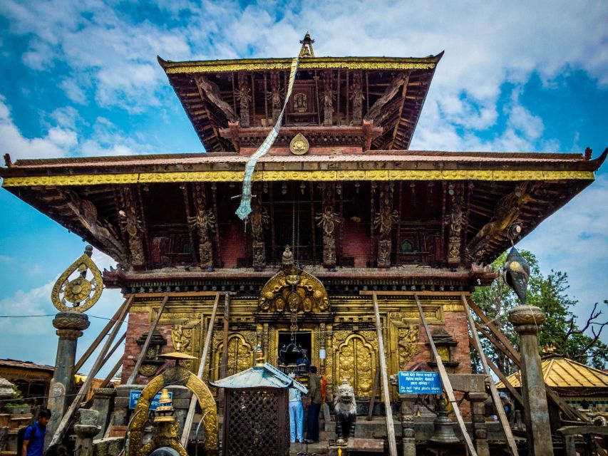 Nagarkot Sunrise With Trip To Changu Narayan and Bhaktapur - A realistic seven-hour rhythm
