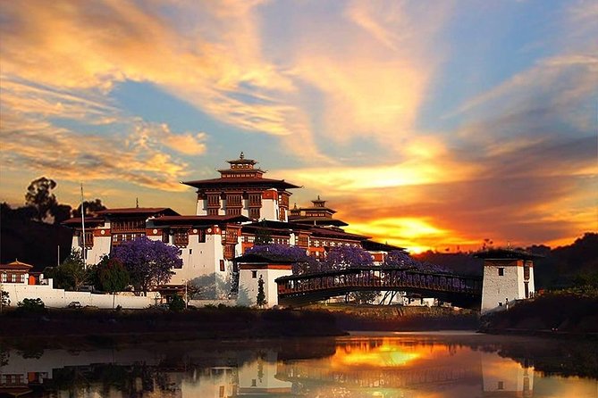 Nepal and Bhutan Tours - The flight from Kathmandu to Paro is part of the appeal