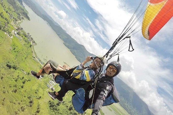 Paragliding in Pokhara - Choosing the launch site for the day