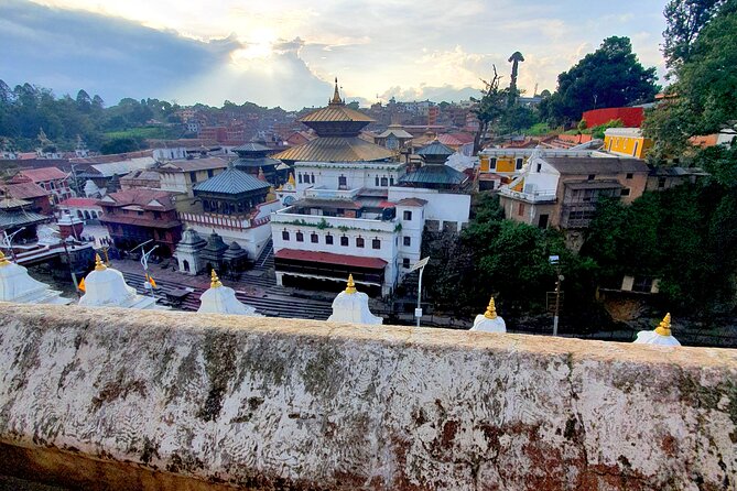 Pashupatinath Temple, Hindu Crematorium and Aarati in-depth Tour - Practical tips for a respectful visit