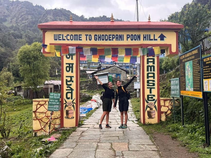 Pokhara: 2 & 3 Days Ghorepani Poon Hill Private Guided Trek - The 2-day route: fast access to the high trail
