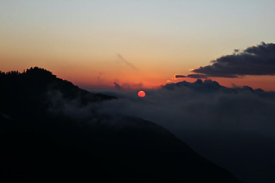 Pokhara: 3-Day Ghorepani, Poon Hill and Ghandruk Guided Trek - Ghandruk accommodation deserves a careful question