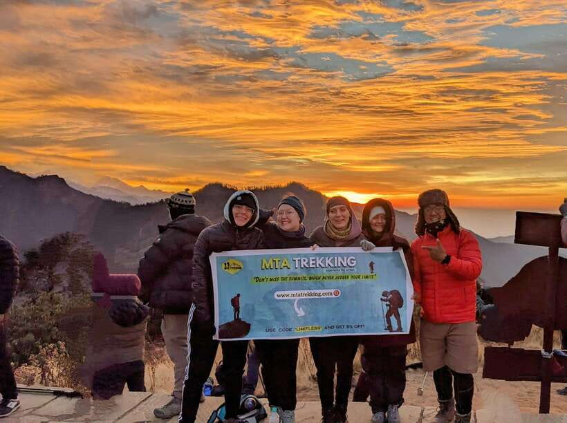 Pokhara: 4-Day Poon Hill and Ghandruk Guided Trek - Day three: Poon Hill sunrise and the long walk to Ghandruk