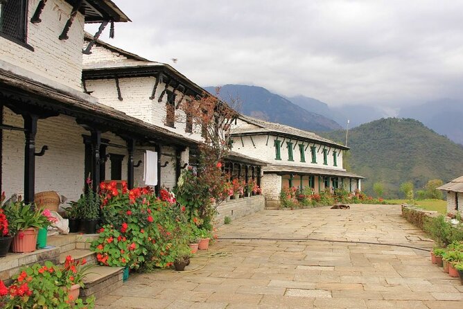Pokhara: 4 Days Poon Hill and Ghandruk Trek - What the $350 price really covers