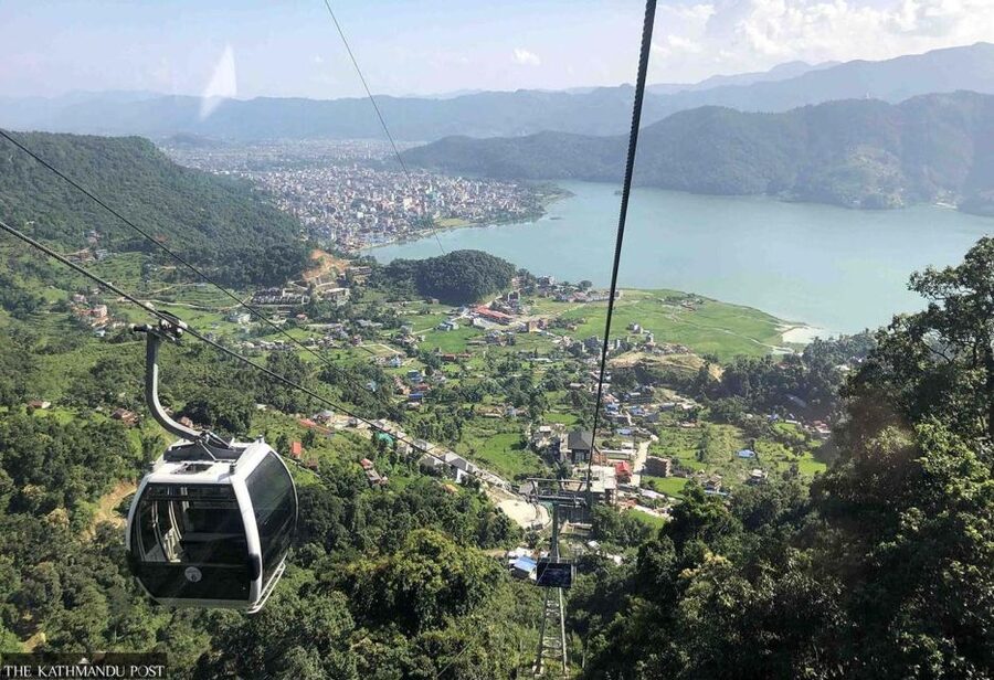 Pokhara: Cable Car Tour - Bird Eye View of Mountain & Lake - What the hour-long visit feels like