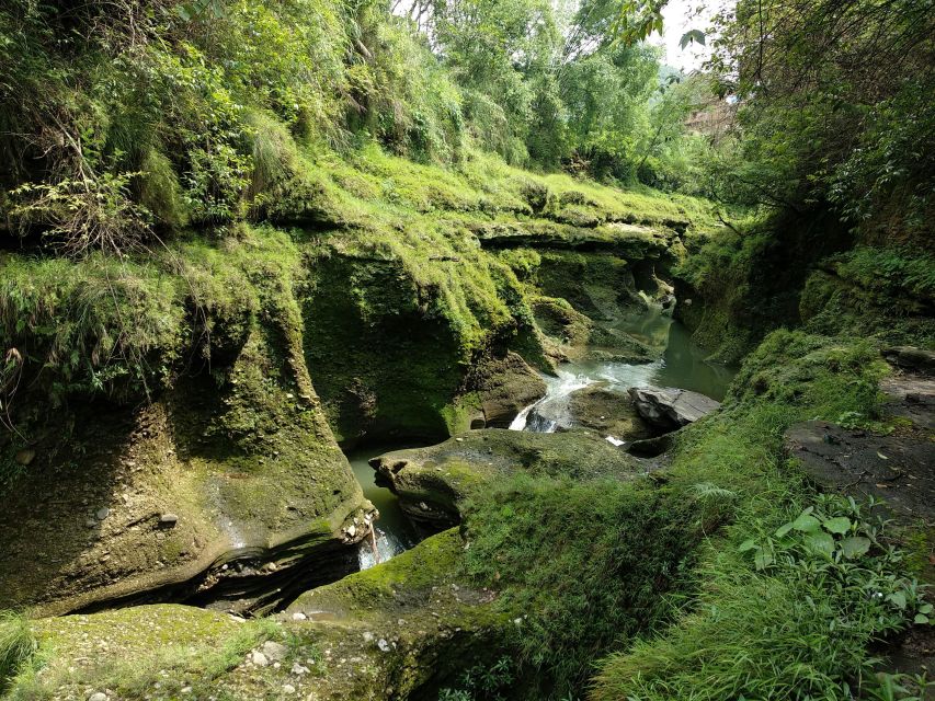 Pokhara Day Bus Sightseeing 8 points - Seti River Gorge, a short but striking pause