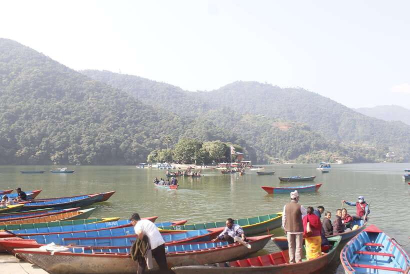 Pokhara: Full-Day Sharing Bus Tour on 7 Iconic Destination - Mahendra Cave and Bat Cave