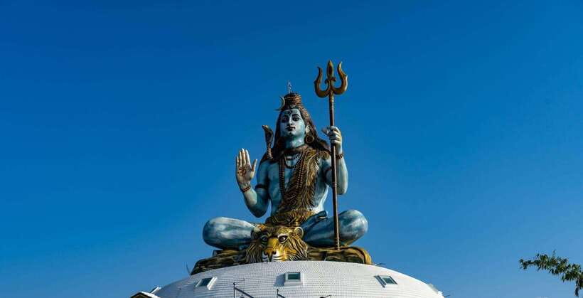 Pokhara: Full-Day Sharing Bus Tour on 7 Iconic Destination - Who should book this Pokhara day tour?