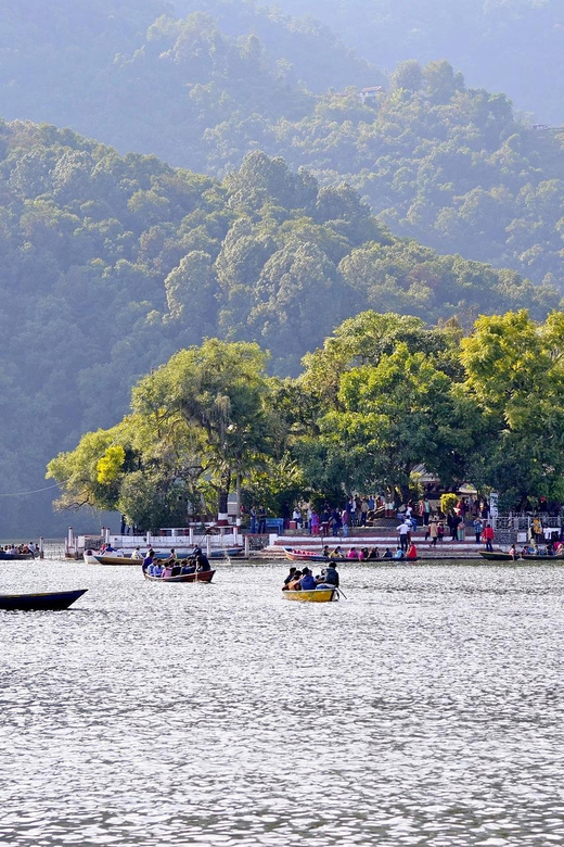 Pokhara: Guided Evening Walking Tour in Lakeside - The 5:00 pm start and sunset views