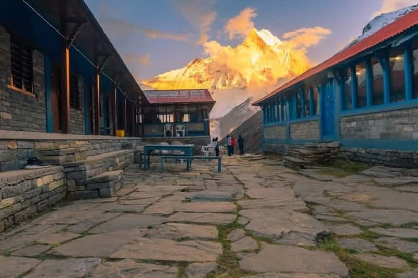 Pokhara: Poon Hill Trek - Ghandruk: the cultural high point of the route