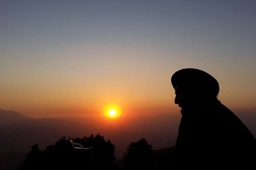Pokhara: Sarangkot Sunrise & Panoramic Annapurna View Tour - Practical Tips for a Better Sunrise