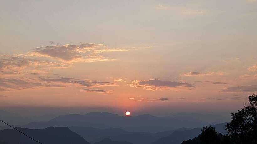 Pokhara: Sarangkot Sunrise with Half or Full-Day City Tour - The 10:30 AM city tour changes the pace