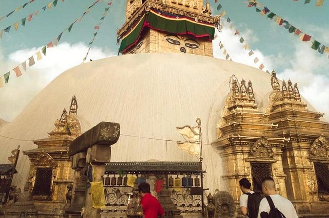 Private Guided Tour in Swayambhunath Stupa - Why Swayambhunath makes a good short Kathmandu outing