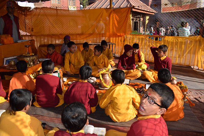 Private Half Day Budhanilkantha Tour - What the guide adds to the experience