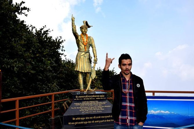 Private Half-Day Chandragiri Cable Car Tour in Kathmandu - What you find at Chandragiri Hill