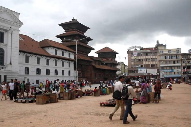 Private Half-Day Tour of Kathmandu Durbar Square and Swayambhunath Temple - Beginning at Kathmandu Durbar Square