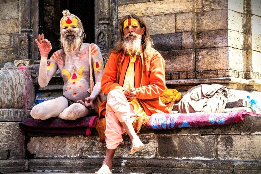 Sacred Pashupatinath: Aarati,Cremation Rites & Boudha Stupa - Why these two places belong together