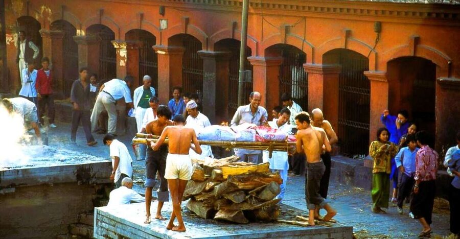 Sacred Pashupatinath: Aarati,Cremation Rites & Boudha Stupa - Group size, guide style, and practical comfort