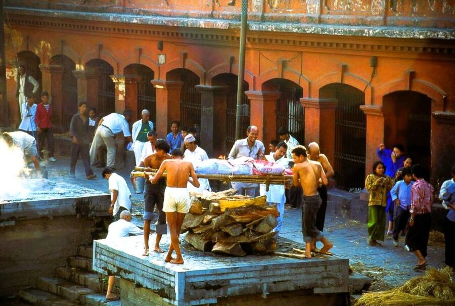Sacred Pashupatinath: Aarati,Cremation Rites & Boudha Stupa - Starting at Boudhanath Stupa