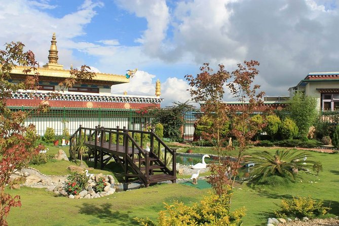 Short Day Trip Hiking with 1 Hour Spa Massage in Kathmandu - Walking toward the White Monastery